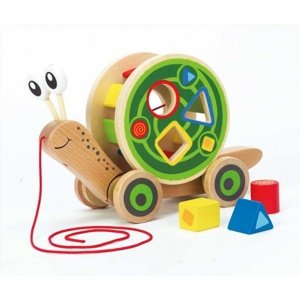 HAPE dřevěné hračky - dřevěný tahací motorický hlemýžď