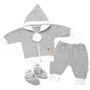 Baby Nellys 3-dílná souprava Hand made, pletený kabátek, kalhoty a botičky, šedá Velikost koj. oblečení: 56 (1-2m)