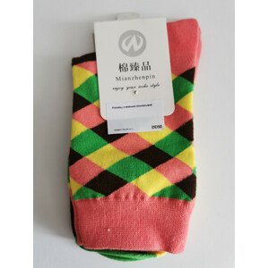Dudlu Ponožky s kostkovanými vzory Varianta: Lososová se zeleno-černou