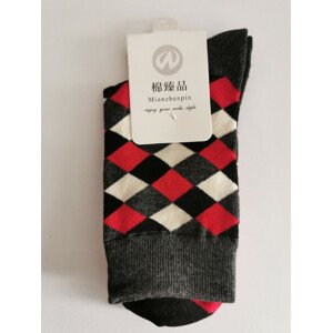 Dudlu Ponožky s kostkovanými vzory Varianta: Černá s červeno-bílou